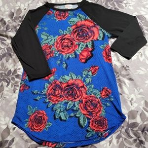 Lularoe Randy tee
